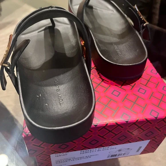 Like New- Size 7 GORGEOUS Tory Burch Black Leather Sandals with Gold Buckle - Picture 3 of 6